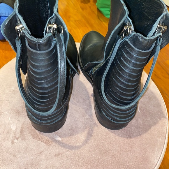 Cinzia Araia Boots - Picture 4 of 5